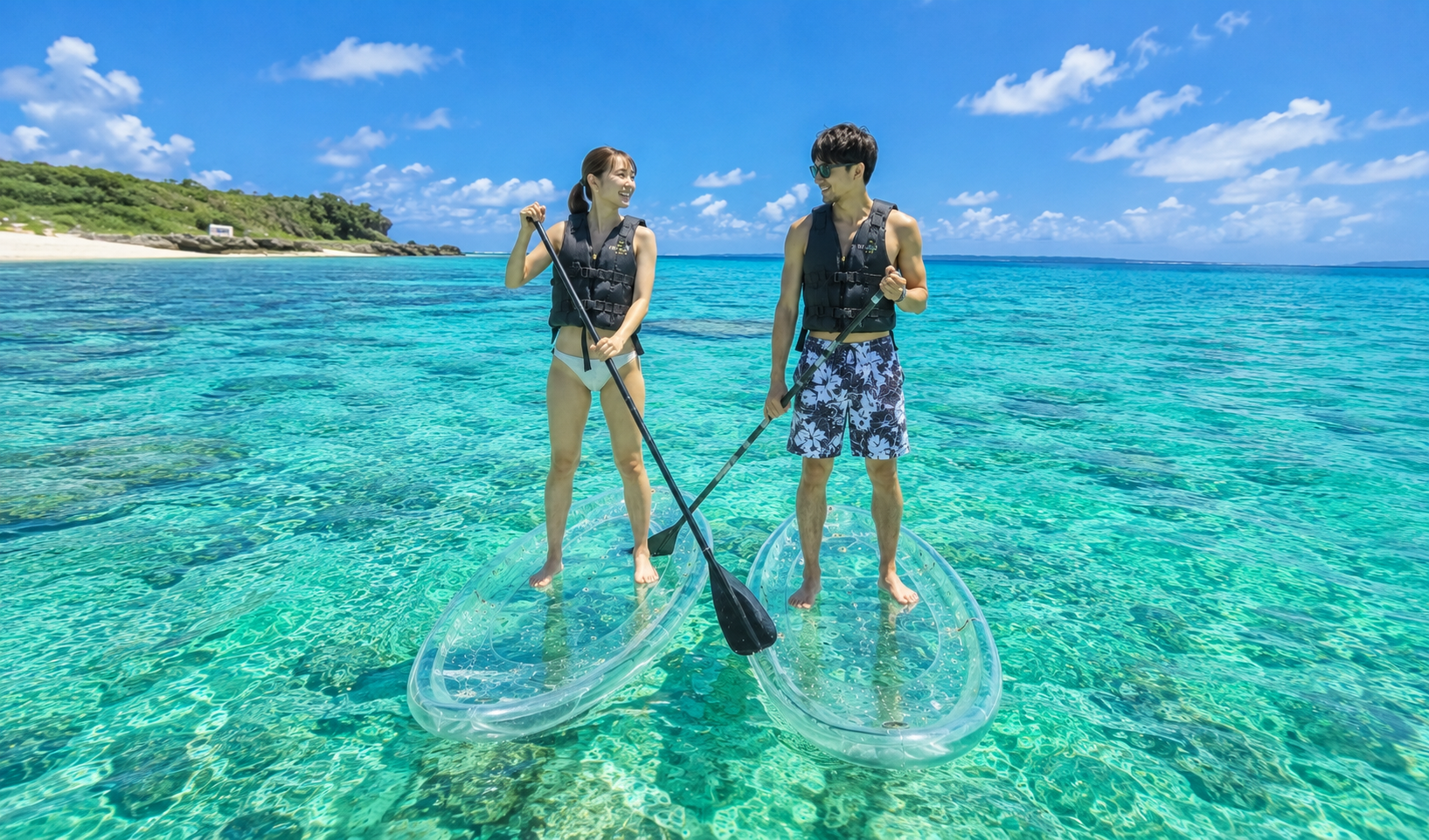 クリアSUPで海上を進む様子